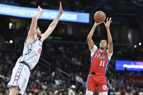 Dowtin scores a career-high 30 points and 76ers snap 12-game skid with 122-103 win over Wizards
