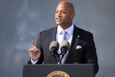 Protecting federal workers, criminal record expungement signed into law in Maryland