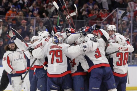 Capitals’ Logan Thompson resumes skating with Aliaksei Protas close to getting back on the ice
