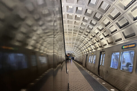 Metro approves nearly $5B budget that extends weekend hours starting in June