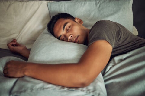 Tips from DC-area physician on reducing morning grogginess this winter