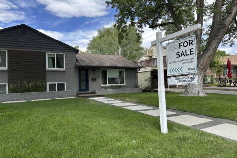 Mortgage company Rocket buying Mr. Cooper in all-stock deal valued at $9.4 billion