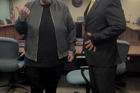 Tennessee board recommends that governor pardon country star Jelly Roll