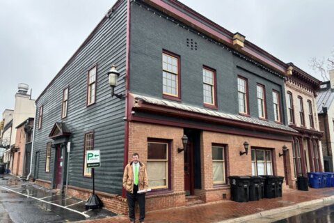 Loudoun Credit Union returns to historic downtown Leesburg