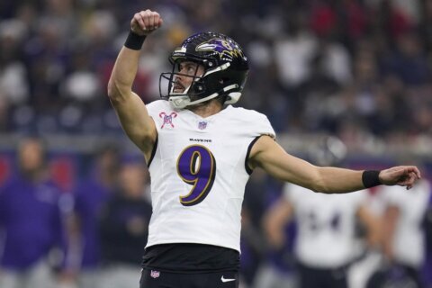 Ravens’ Tucker releases new statement: ‘I have never intended to disrespect anyone’